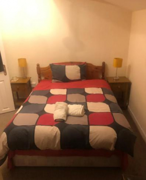 Private comfortable bedroom with ensuite